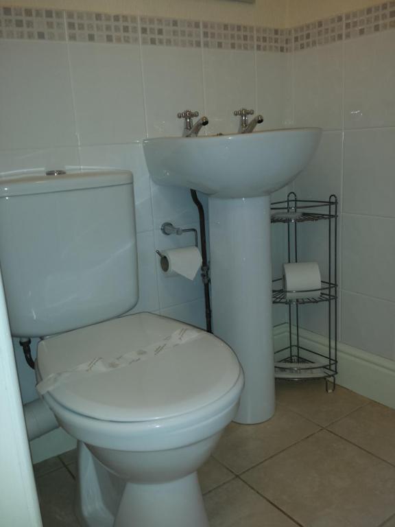 فندق Ascot House (Adults Only) لاندودنو الغرفة الصورة