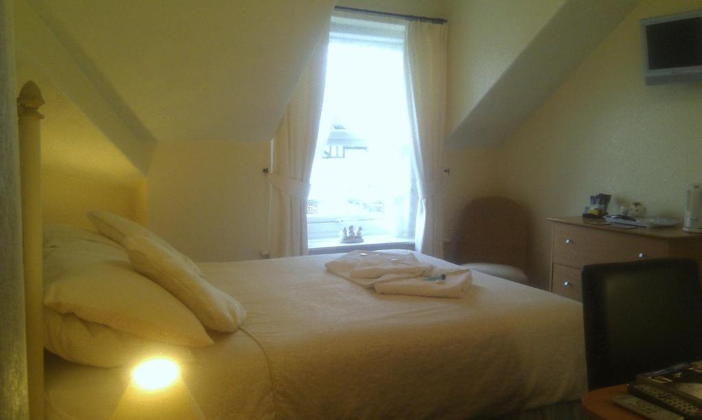 فندق Ascot House (Adults Only) لاندودنو الغرفة الصورة